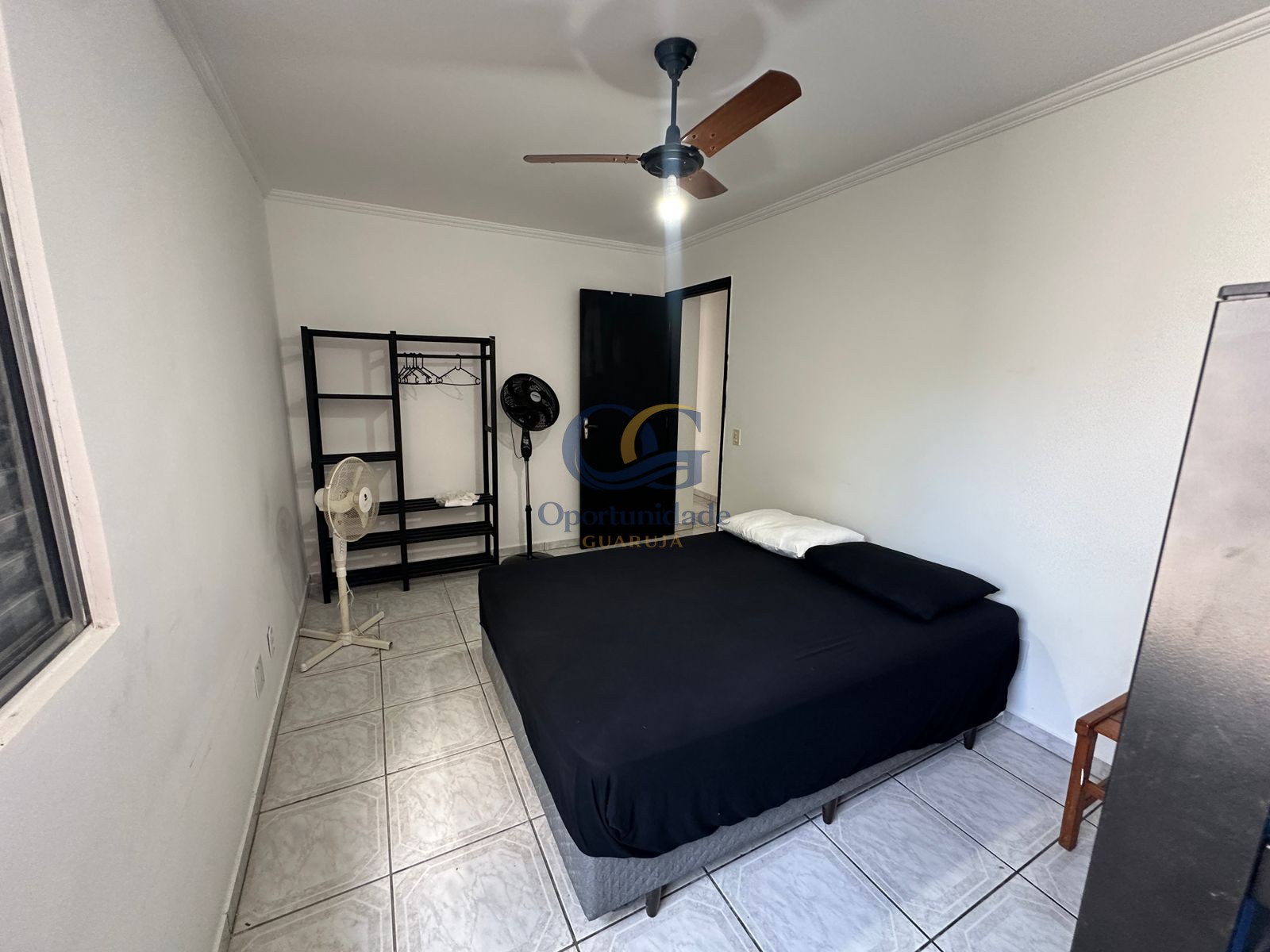 Apartamento na Praia da Enseada, Guarujá - SP