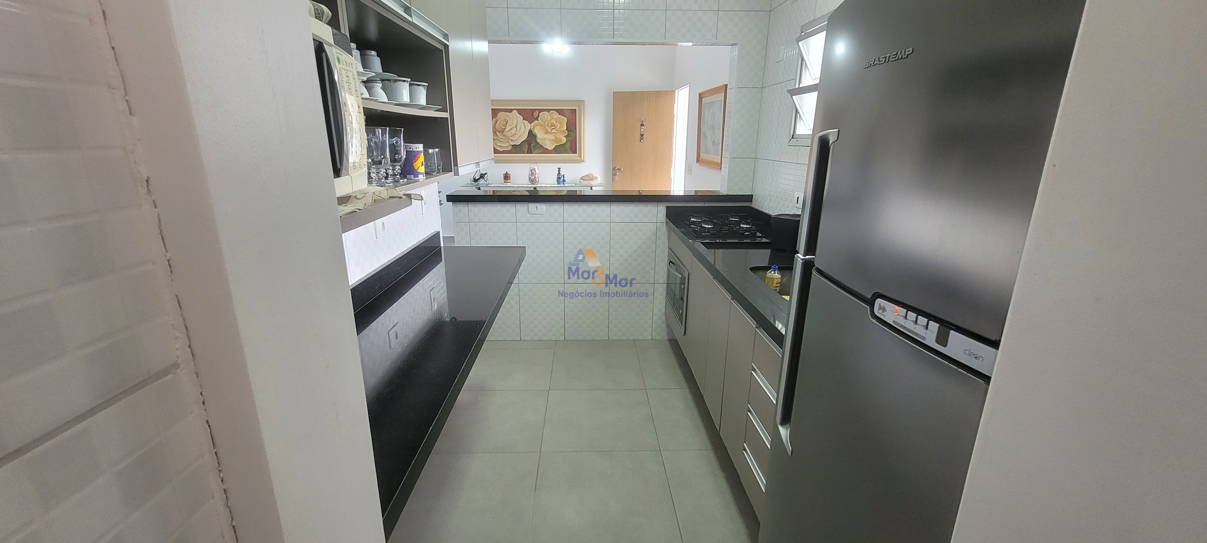 Apartamento à Venda na Praia da Enseada!