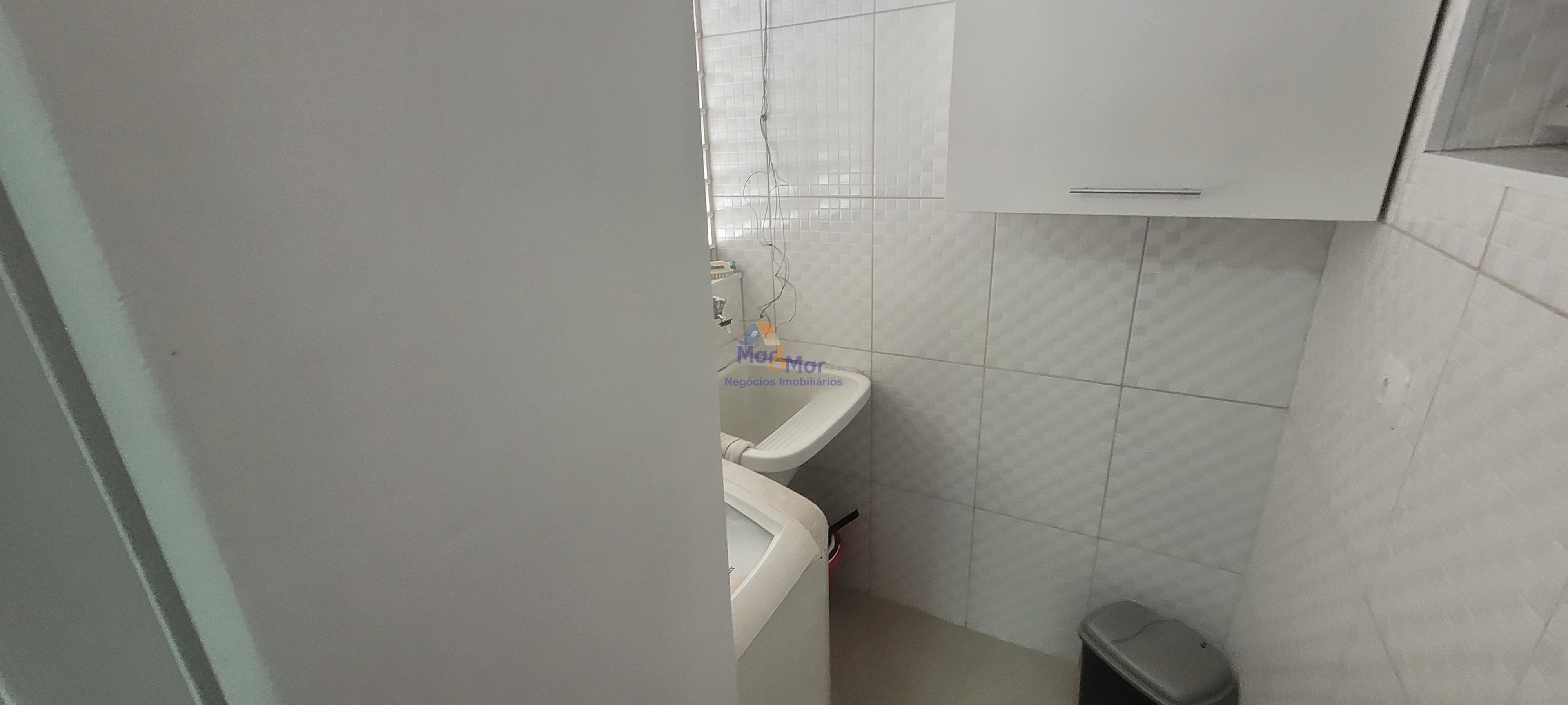 Apartamento à Venda na Praia da Enseada!