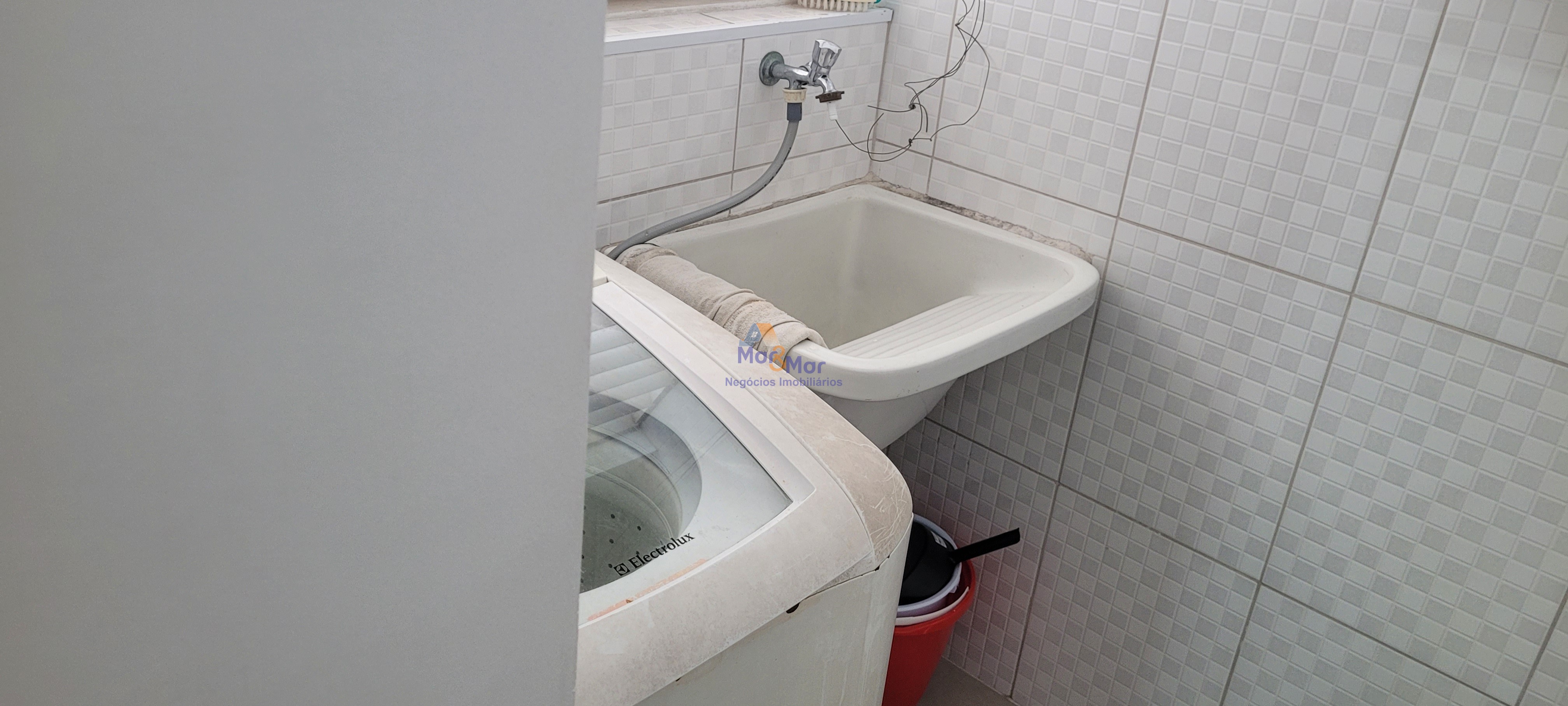 Apartamento à Venda na Praia da Enseada!