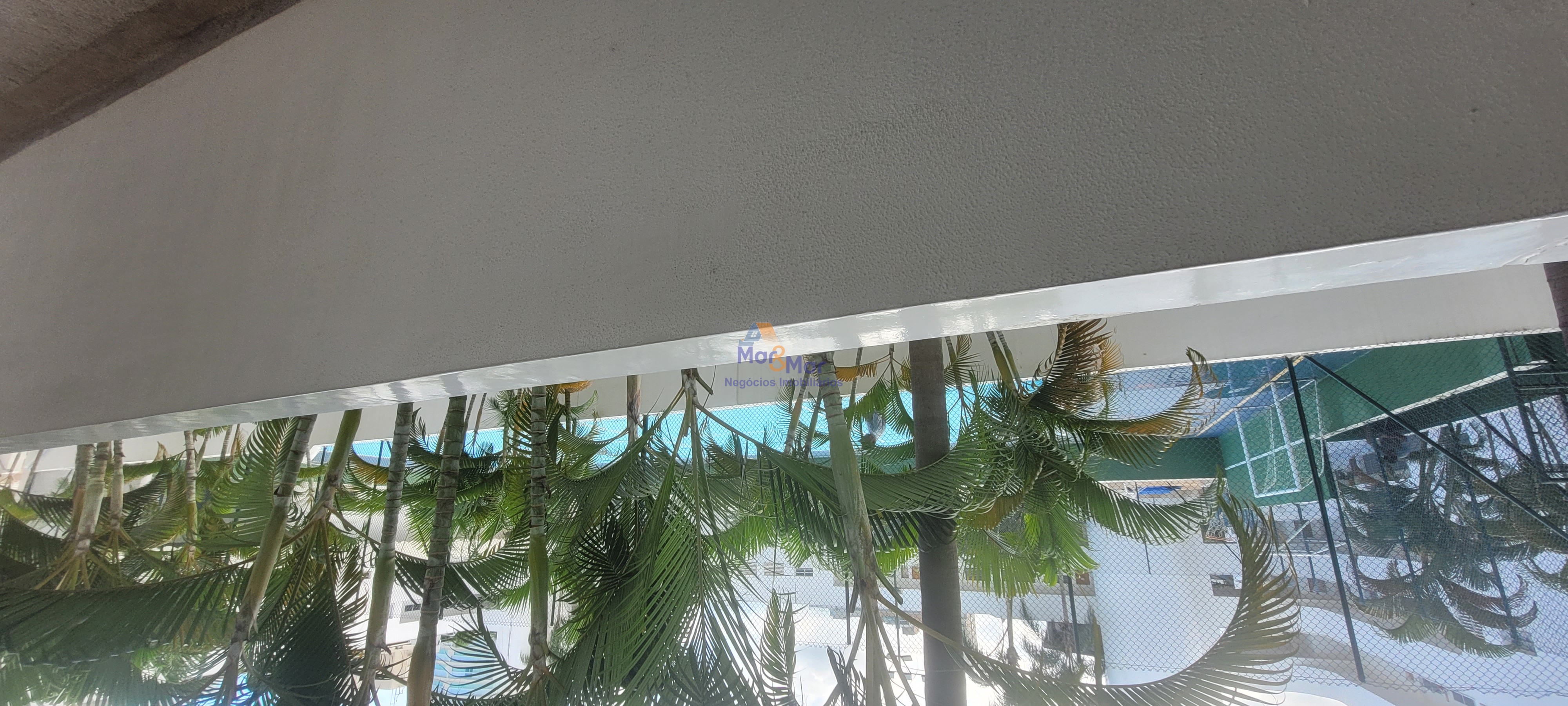 Apartamento à Venda na Praia da Enseada!