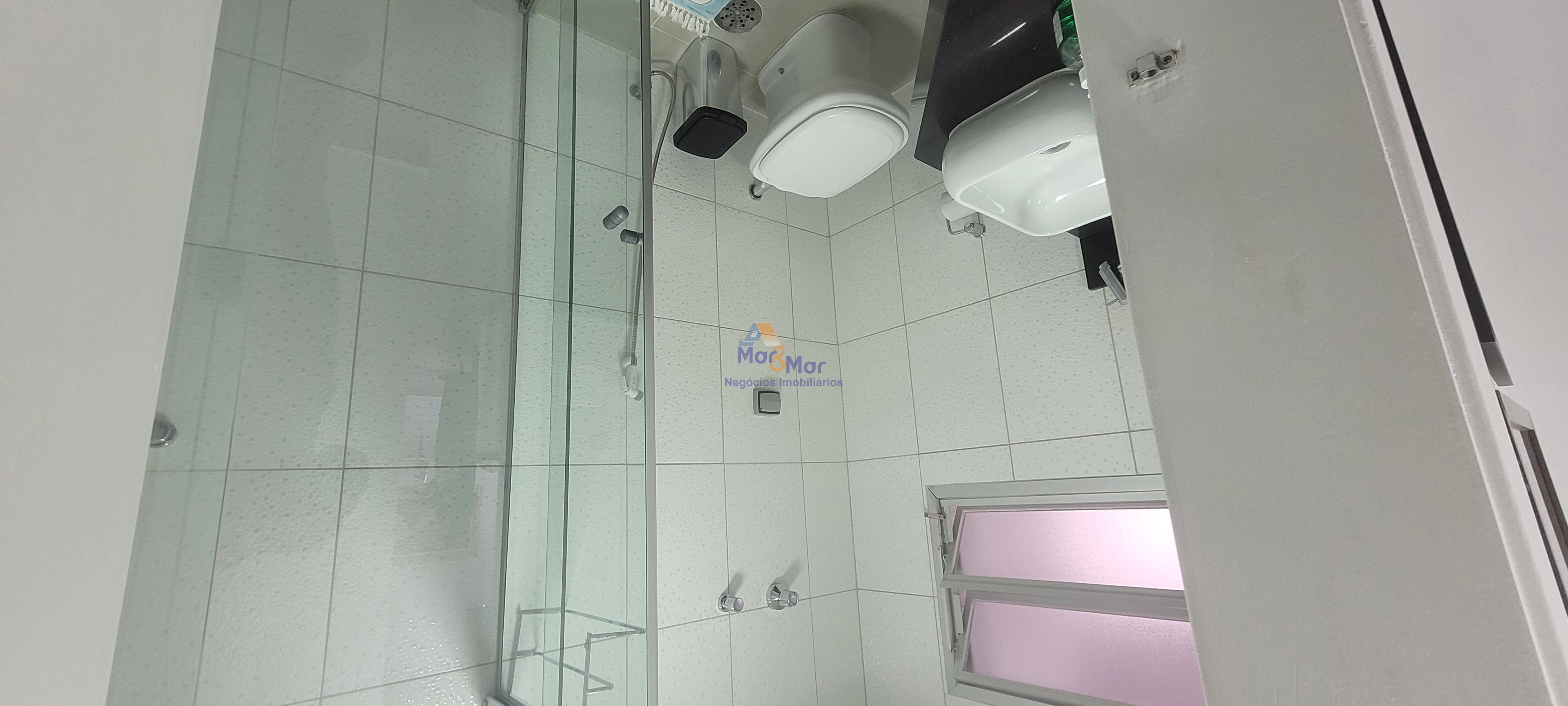 Apartamento à Venda na Praia da Enseada!