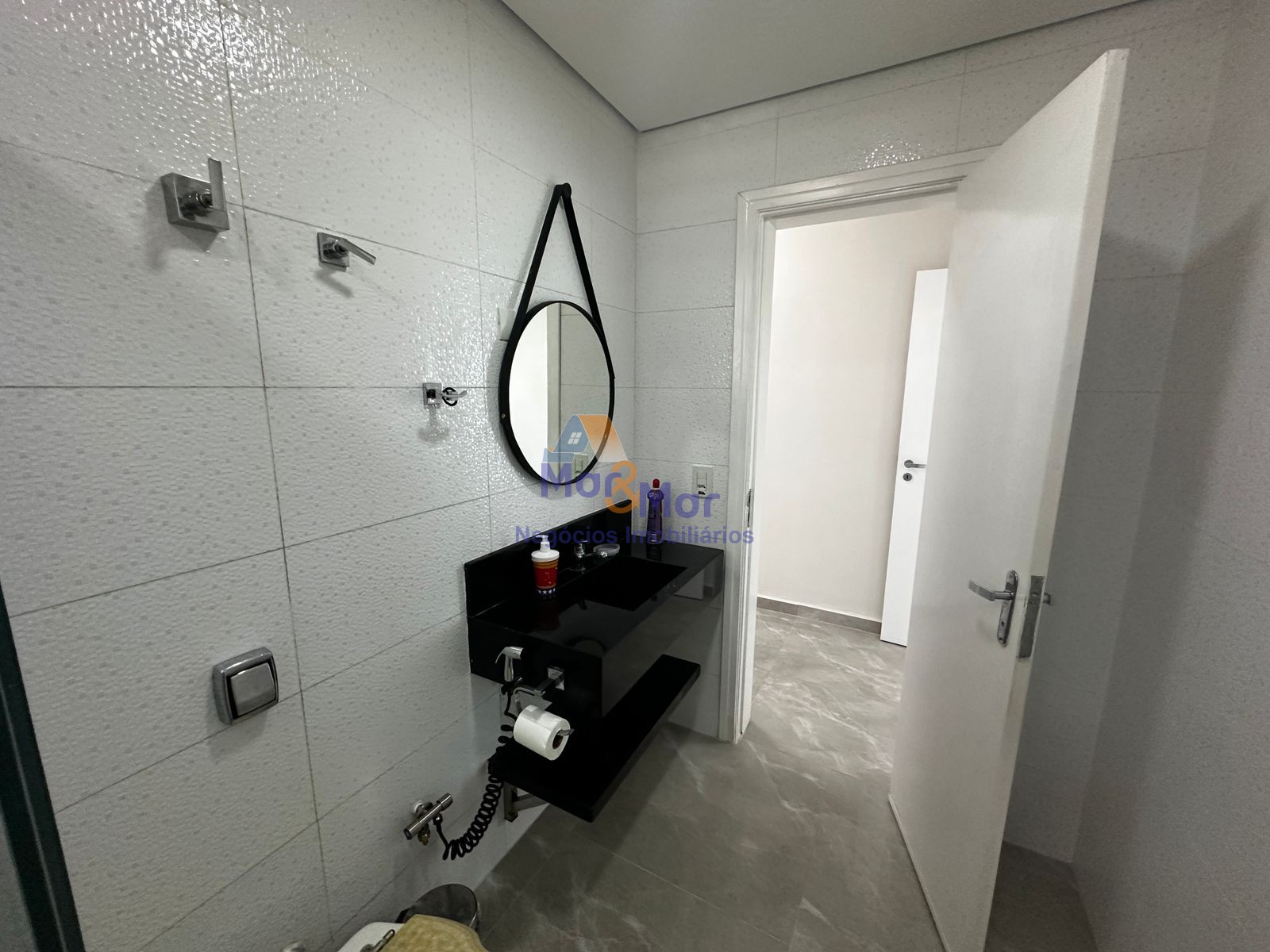 Apartamento Frente ao Mar nas Pitangueiras, Guarujá - SP