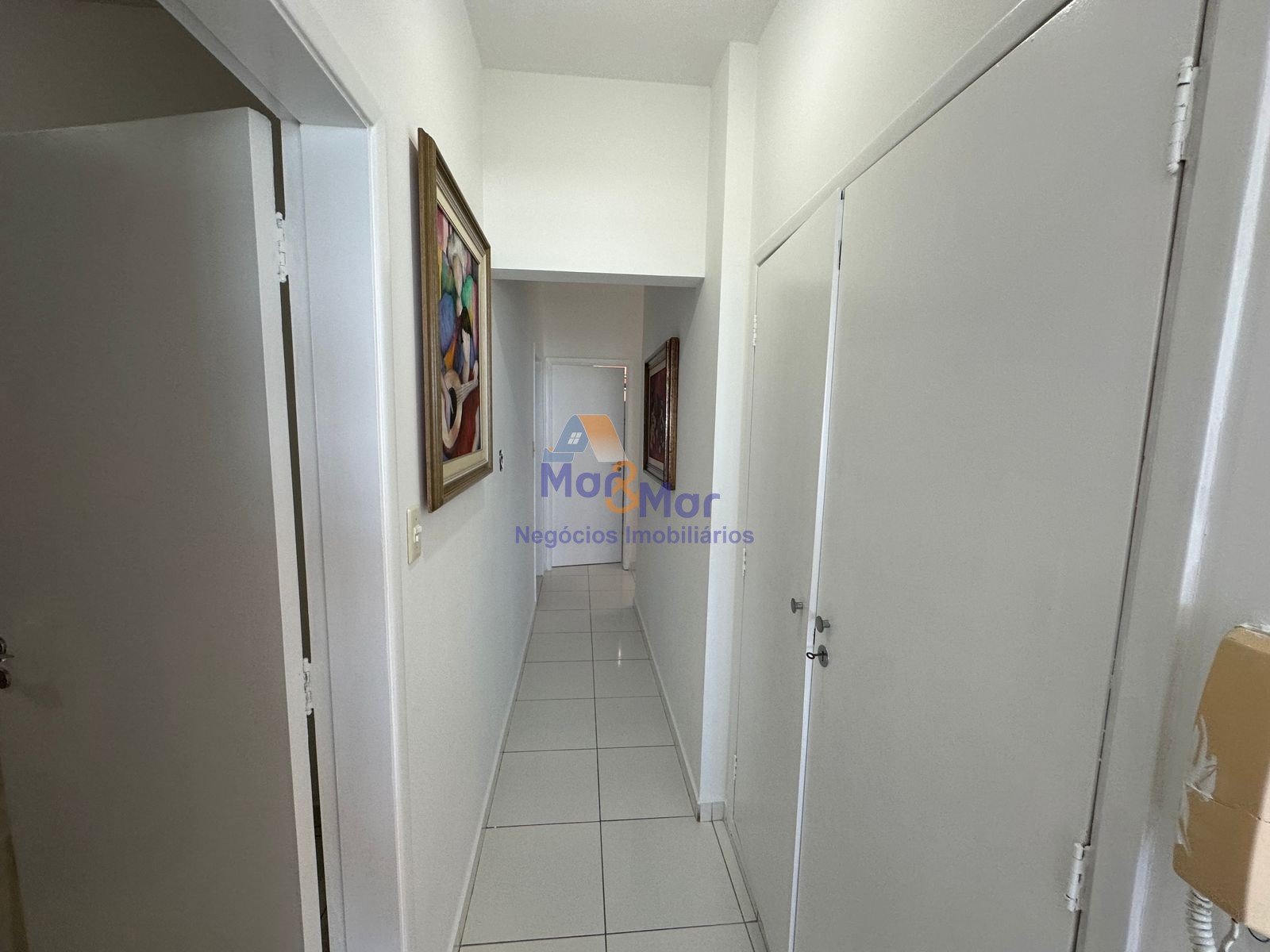 Apartamento Frente ao Mar, Praia Pitangueiras, Guarujá - SP