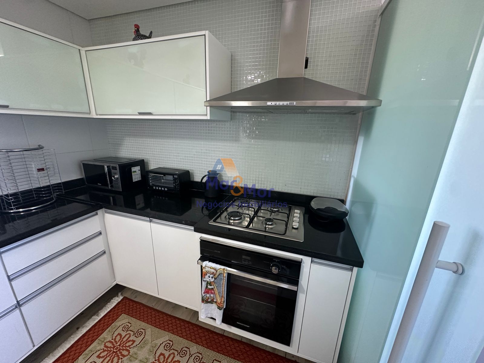 Apartamento na Praia das Astúrias, Guarujá - SP