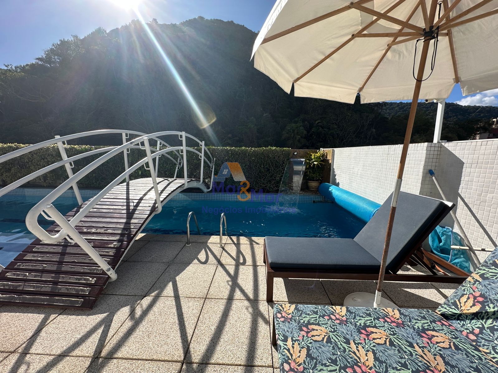 Apartamento Frente ao Mar, Praia da Enseada, Guarujá - SP