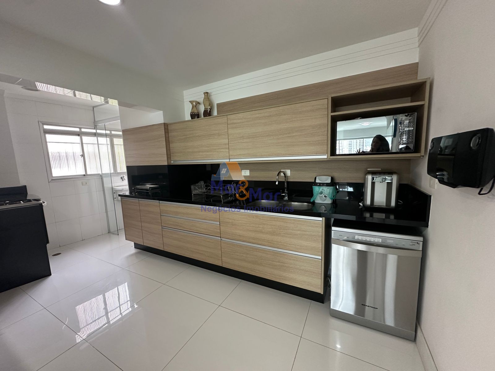 Apartamento Frente ao Mar nas Pitangueiras, Guarujá - SP