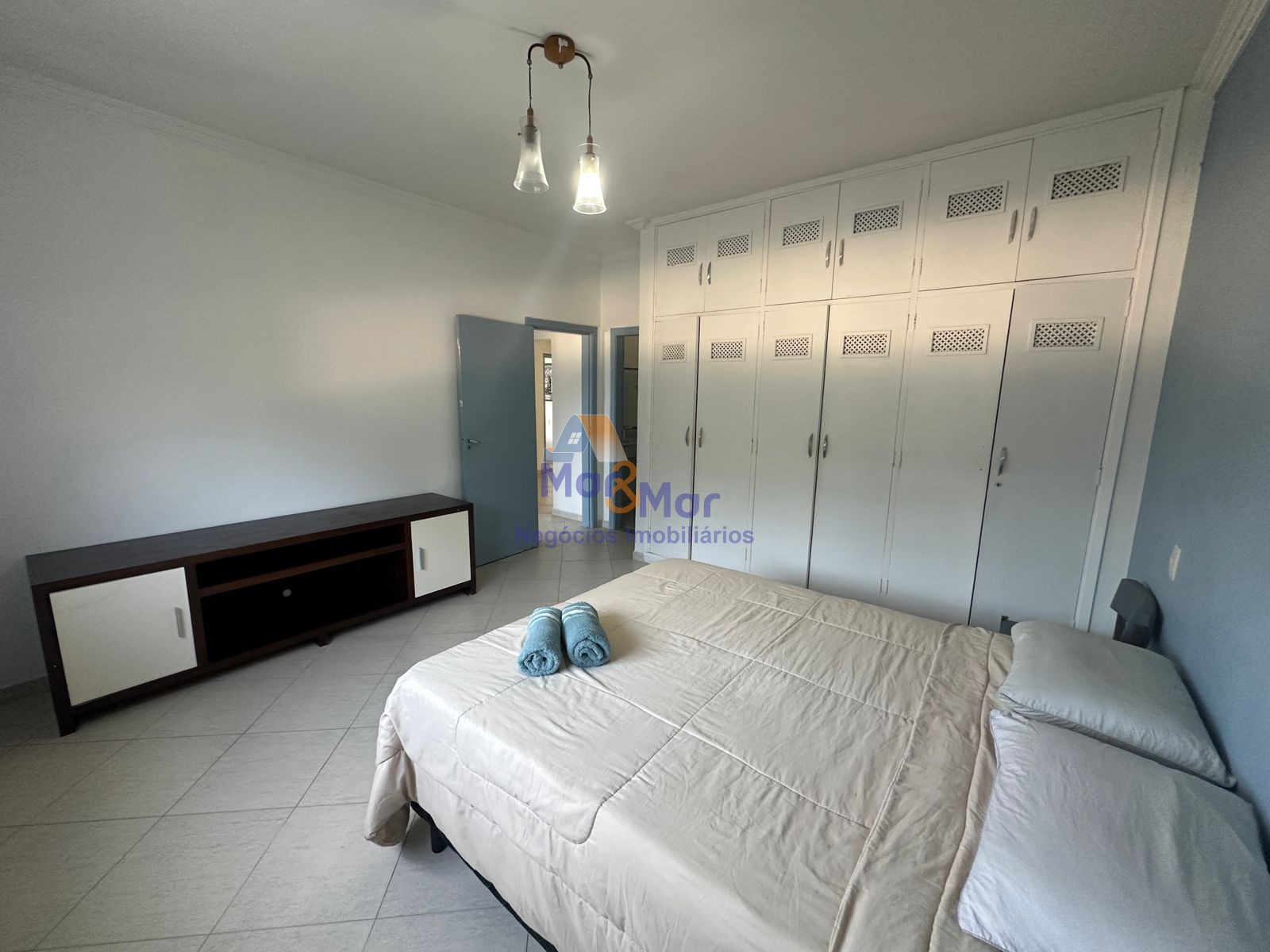 Apartamento Frente ao Mar, Pitangueiras, Guarujá - SP