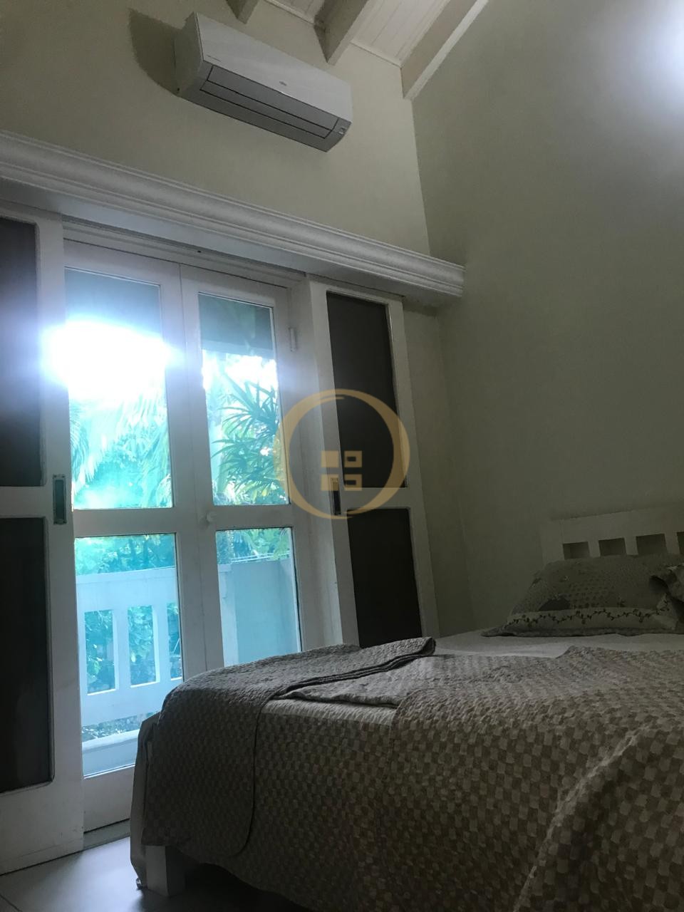 Apartamento-6-dormitorios-Guaiúba