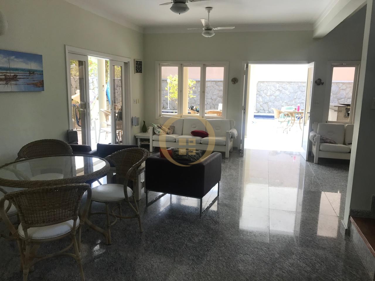 Apartamento-6-dormitorios-Guaiúba