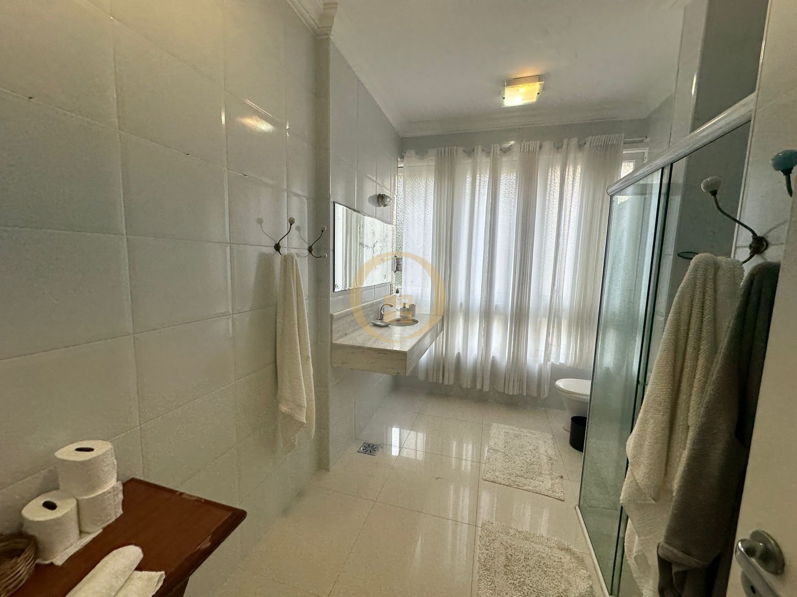 Apartamento Frente ao Mar nas Pitangueiras, Guarujá - SP