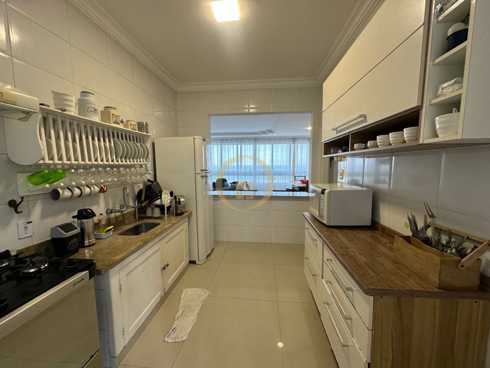 Apartamento Frente ao Mar nas Pitangueiras, Guarujá - SP