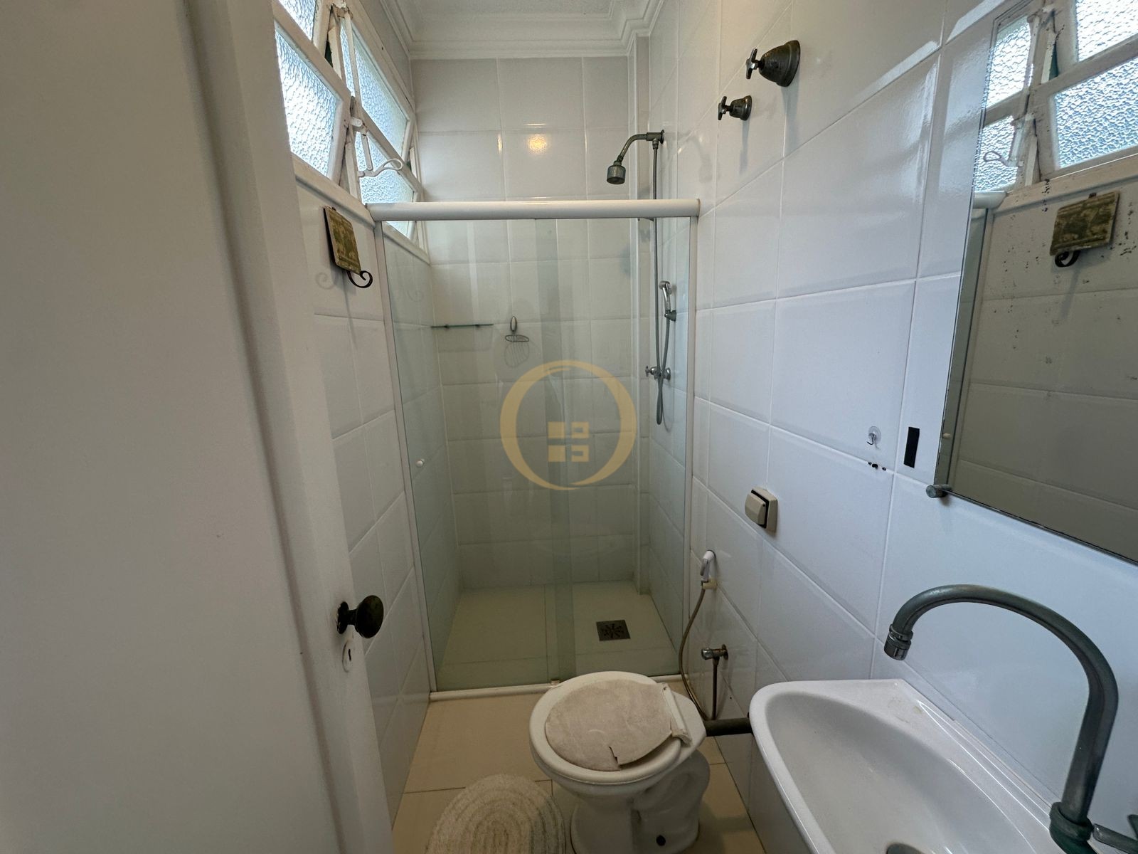 Apartamento Frente ao Mar nas Pitangueiras, Guarujá - SP