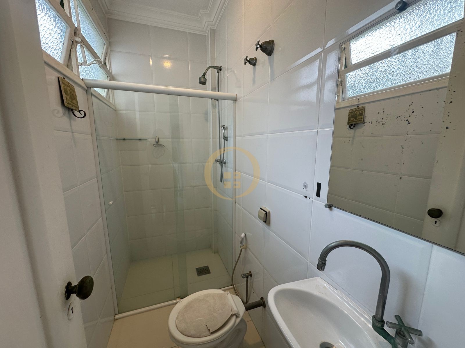 Apartamento Frente ao Mar nas Pitangueiras, Guarujá - SP