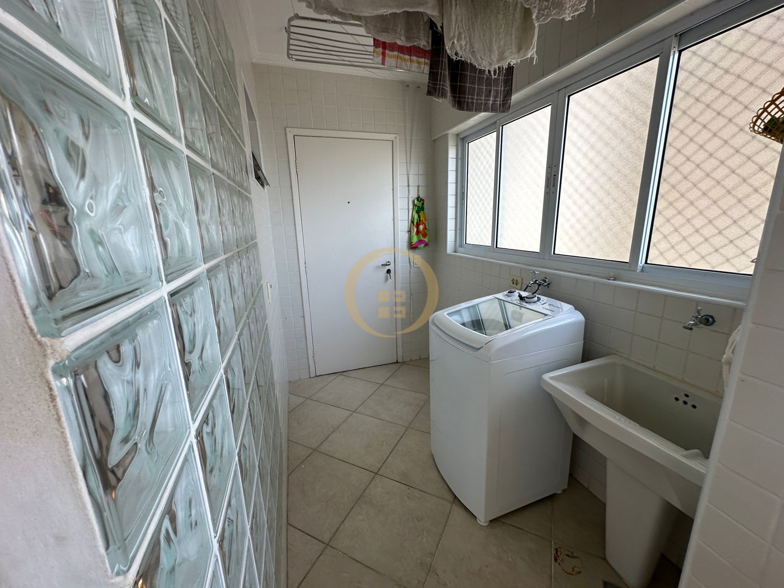 Apartamento Frente Mar, Praia das Astúrias, Guarujá - SP