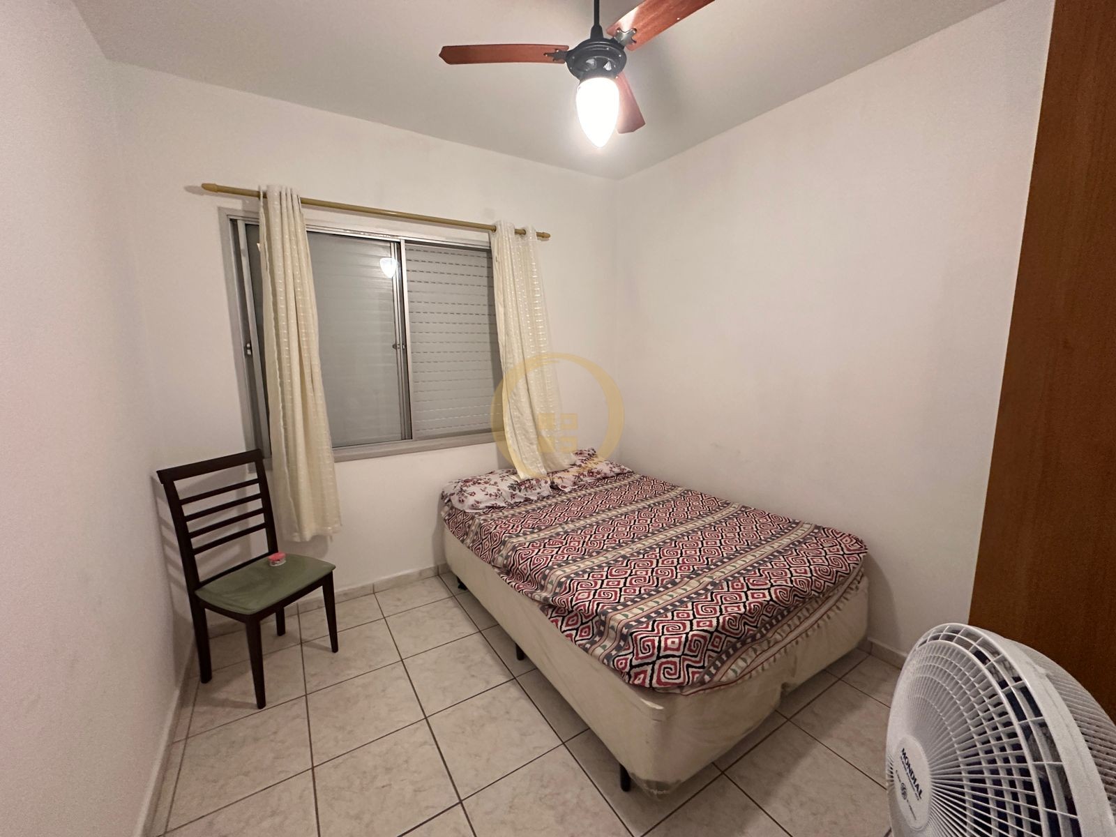 Apartamento na Praia da Enseada, Guarujá - SP